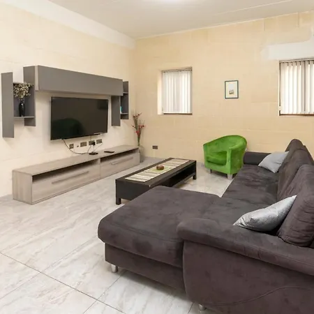Modern With Private Pool Gozo